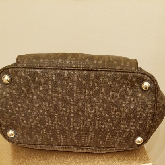 MICHAEL KORS JET SET BLUE/BROWN SIGNATURE TOTE EUC - Picture 8 of 8